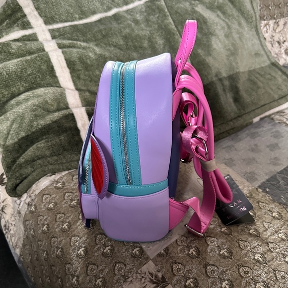 Cute Loungefly - Darla from Finding Nemo, NWTs - Picture 3 of 6